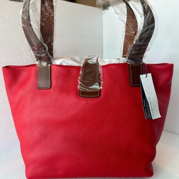 Dooney & Bourke NWT Red Pebble Leather Large Tote - Picture 12 of 13